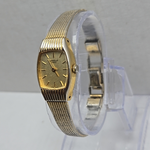 Caravelle By Bulova 48L98 Womens Quartz Watch Gold Silver Tone New Battery Works - Picture 2 of 9